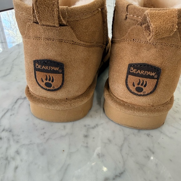 BearPaw Short Mini Ankle Boots Tan Suede Sheepskin Wool Size 7 - Picture 5 of 8